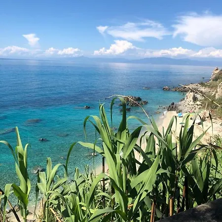 Anna's Stones House - Vista Mare Apartman *
