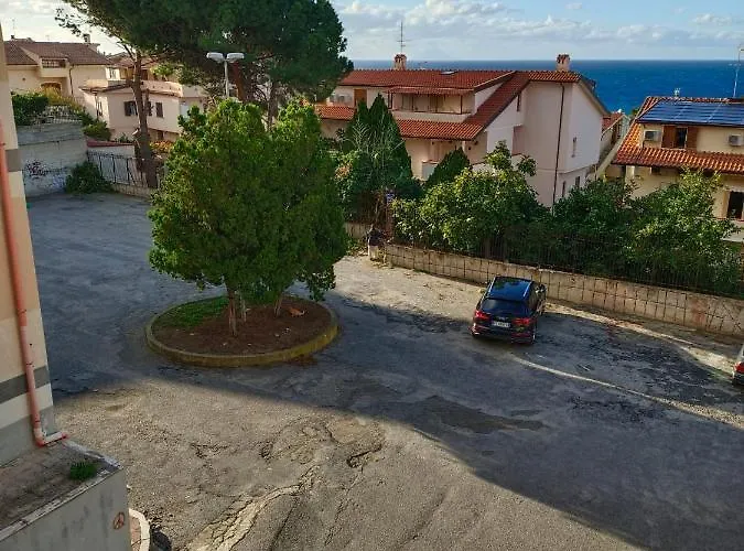 Anna's Stones House - Vista Mare * טרופאה